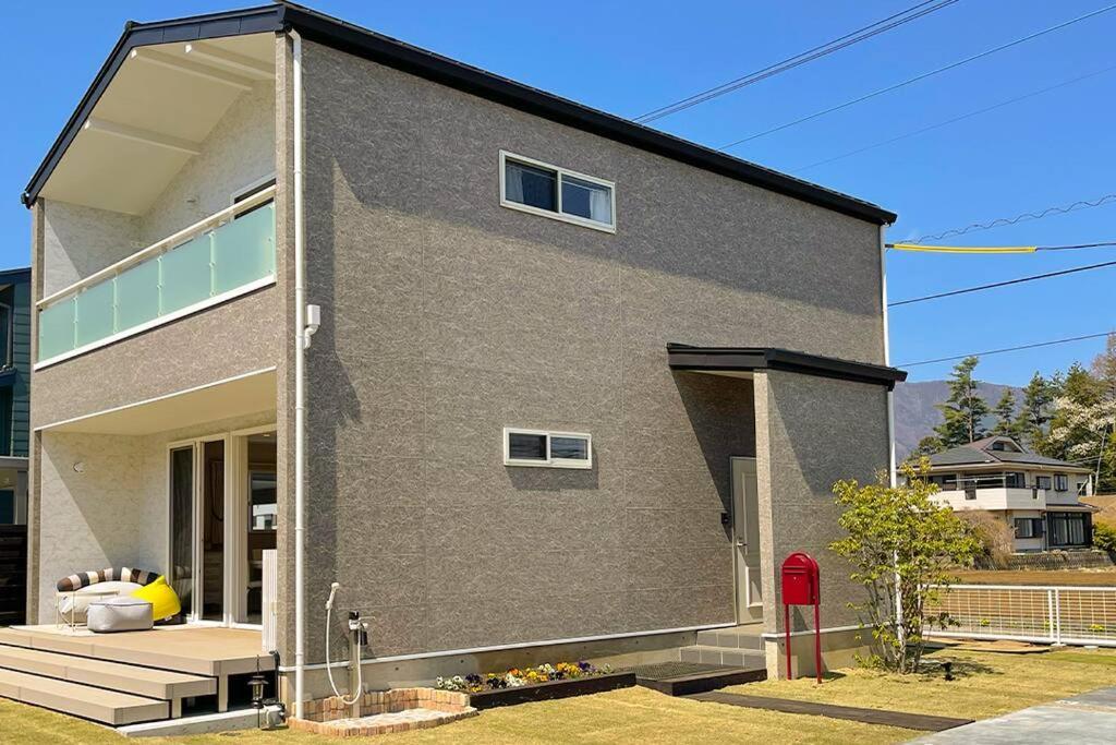 Mt. Fuji Kokoワンちゃんokの新築貸別荘 Fujikawaguchiko Exterior foto